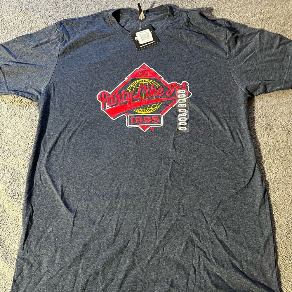 Mens Atlanta Braves 1995 t-shirt - Large